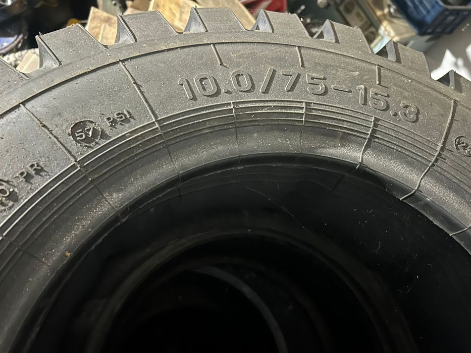 Продам шины Voltyre(на спецтехнику)