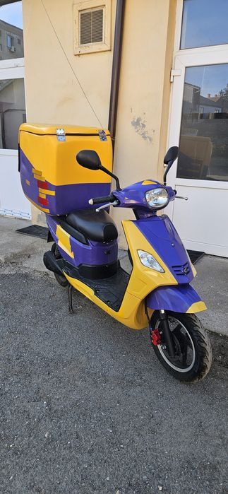 Red E Scuter super soco niu moped electric livrare cat B 2021