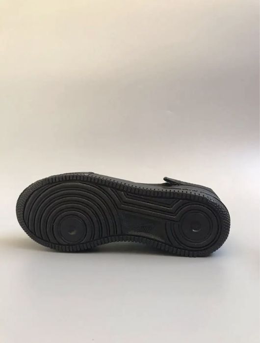 Кроссовки krossovki