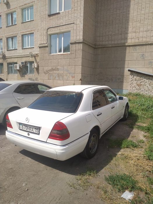 Продам Мерседес с180