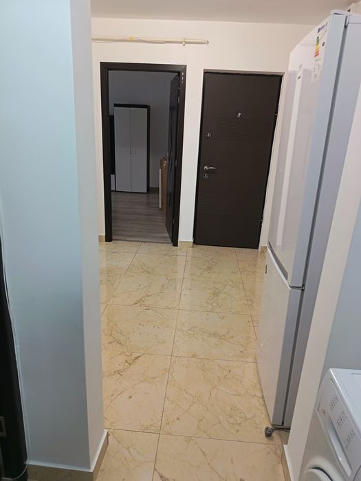 Închiriez apartament 2 camere