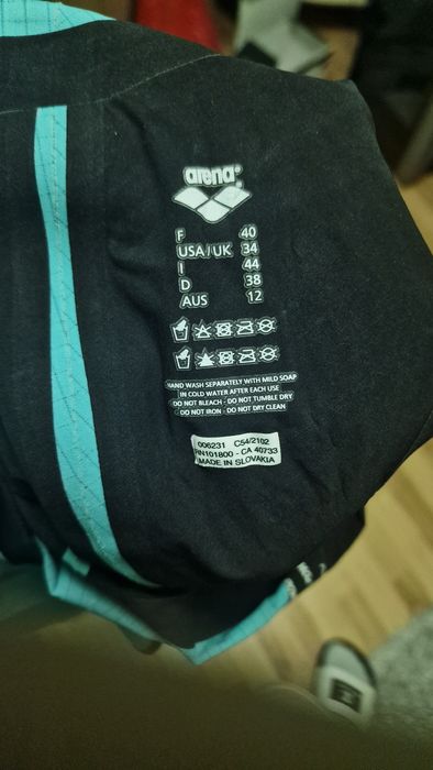 Vând ARENA womens powerskin CARBON FLEX Vx FBSL racing swimsuit