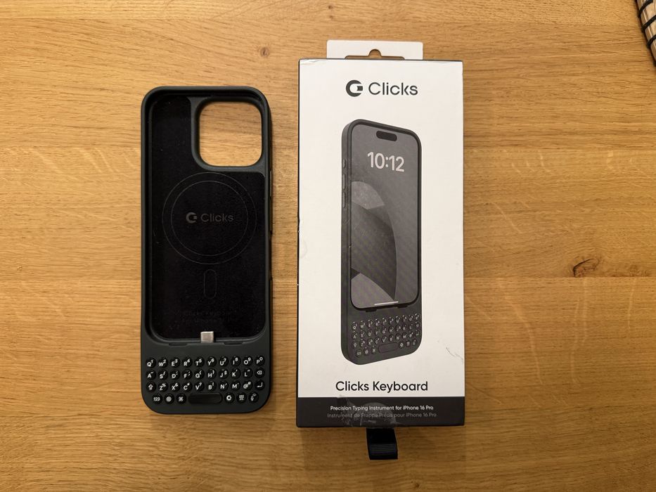 Clicks case keyboard iPhone 16 pro