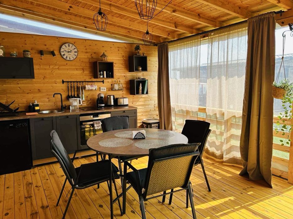 Бунгало Deja View - Къминг Джой Арапя 2026