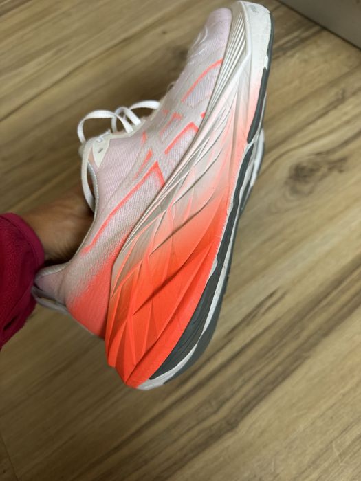 Мъжки оригинални маратонки ASICS NOVABLAST 4 COS ! 49 н
