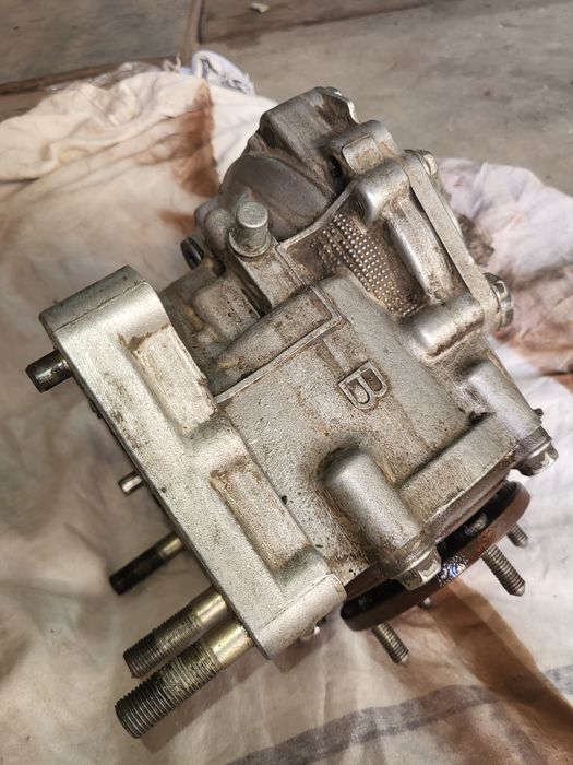 Раздатка Тойота Рав 4