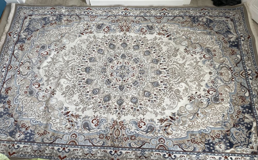 Продам новый ковер