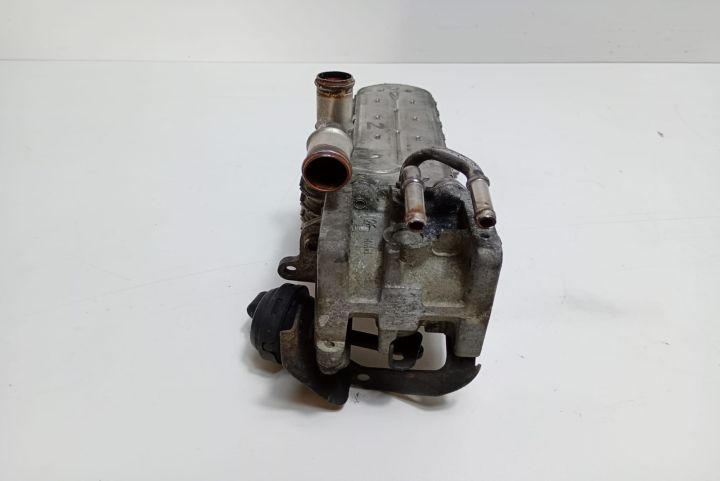 Racitor gaze 038131513AD Volkswagen VW Tiguan prima generatie 5N seri