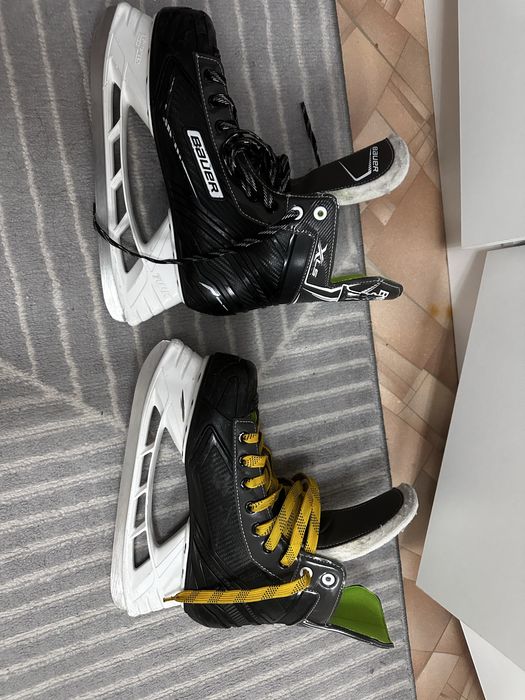 Хоккейный коньки хлс