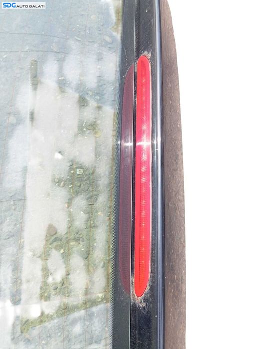 Haion Hayon Portbagaj Dezechipat cu Luneta Geam Sticla cu Inceput de Rugina Volkswagen Golf 5 Hatchback 2004 - 2008 Culoare LC9X [V0468]