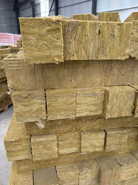 Принимаем заказы на сэндвич панели