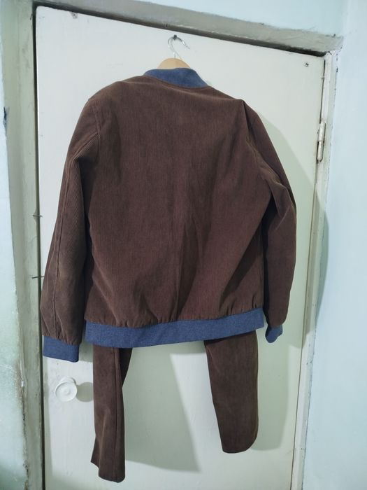 Продам Итальянский костюм..