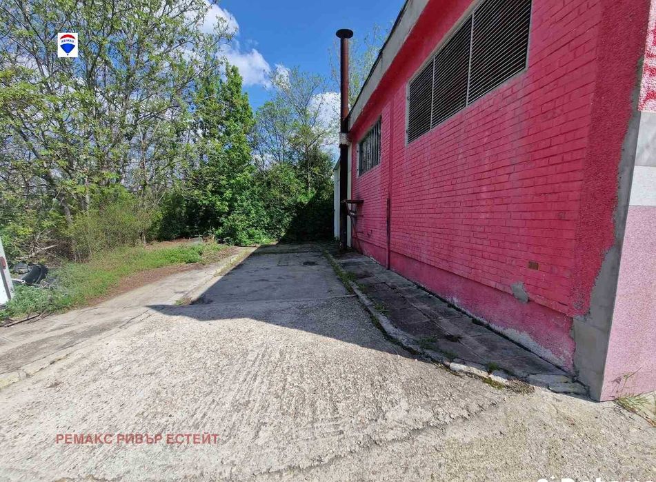 Продава се Промишлена сграда в Русе, Промишлена зона - Запад - 181 кв.м за 812 €/кв.м - Снимка #11