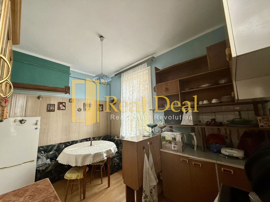 Дава се под наем Тристаен апартамент в София, Медицинска академия - 90 кв.м за 650 € - Снимка #5