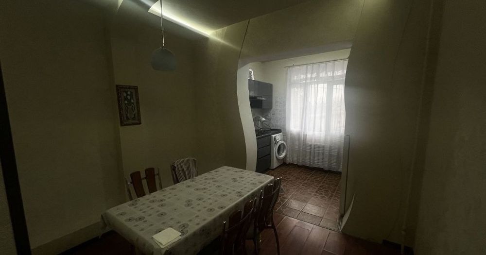 Юнусабад -10 4х хонали, оилага жихозлари билан