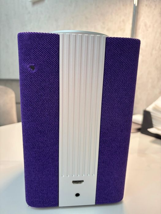 Яндекс станци Max