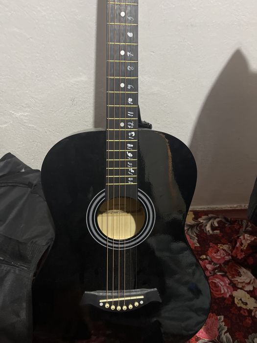 Гитара новый цену договоримся