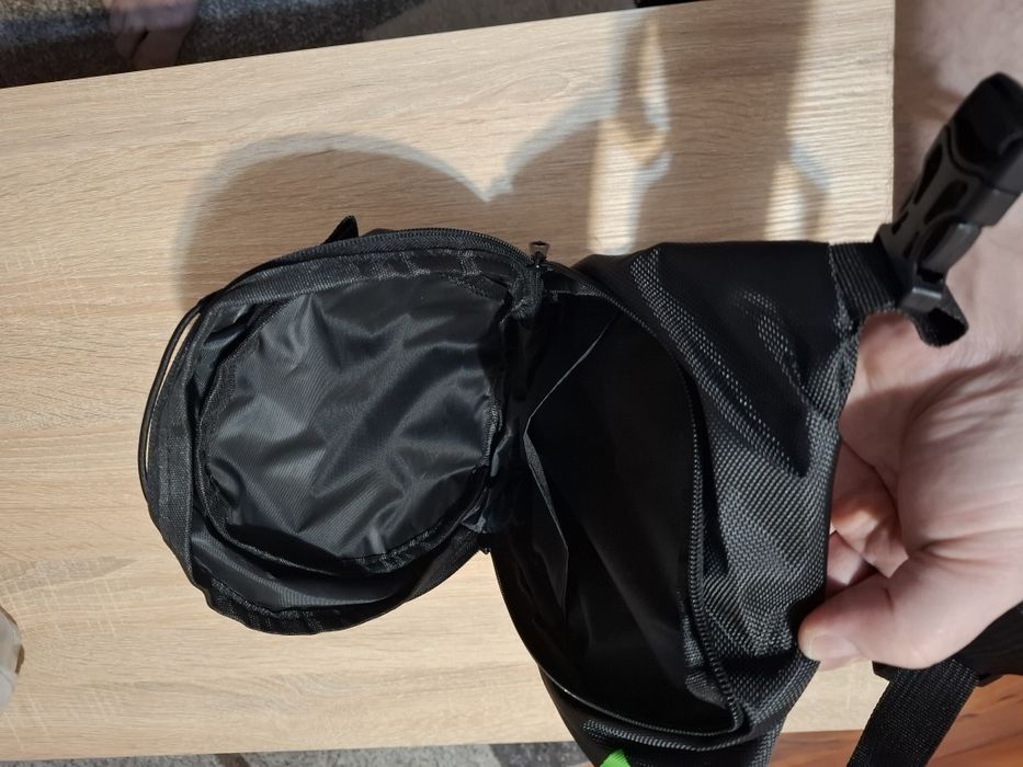 Borseta picior  material impermeabil, NOUĂ