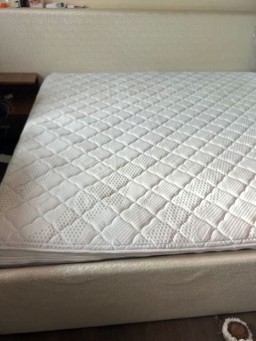 Двуспално легло с матрак Sirena Memory