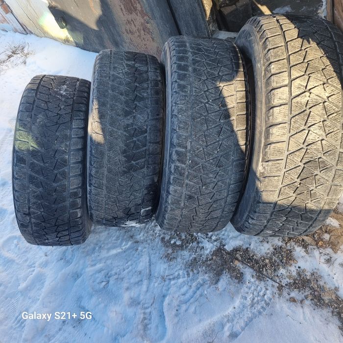 Шыны все сезонные (липучки)