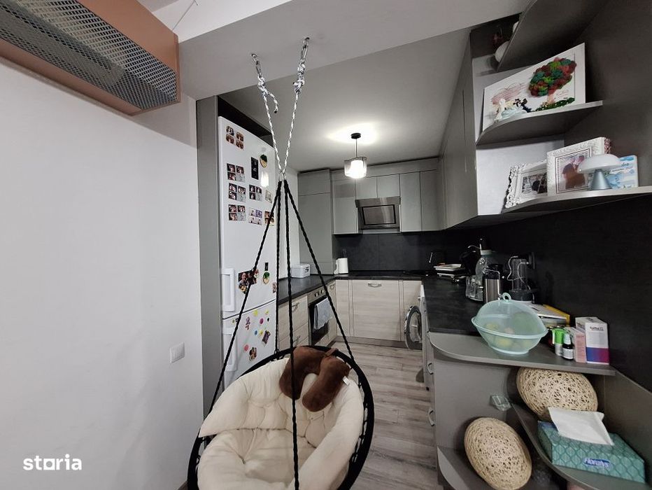 Apartament cu 3 camere, 2 bai, 2 balcoane, zona Muzeul Apei