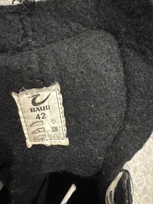 Продам коньки хоккейные