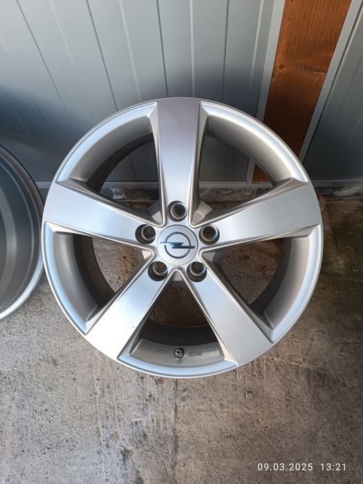 16/5/105-ОПЕЛ АСТРА,АМПЕРА,МОКА, ШЕВРОЛЕТ КРУЗ-нов внос,перфектни