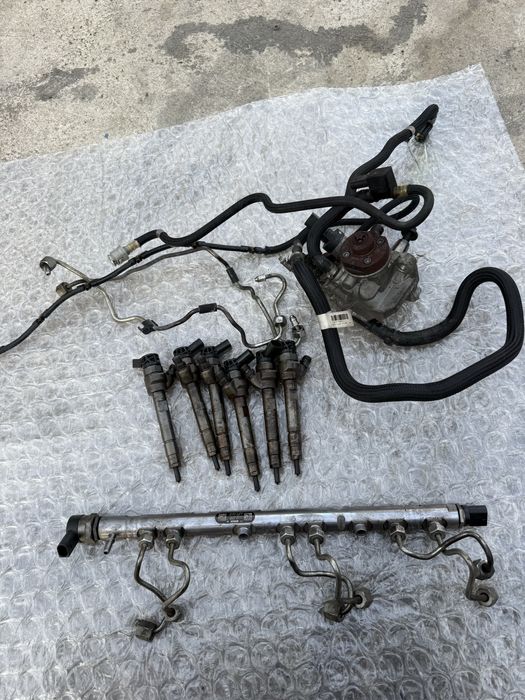 Горивна система BMW 3д 258 N57 Помпа и дюзи BMW 3d 258