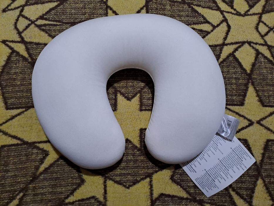 Нова възглавница за врат за път за кола с кадифе