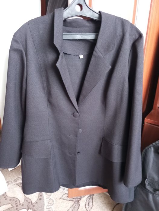 Пиджак женский..