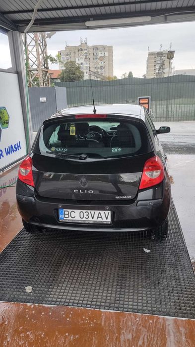 RENAULT Clio 2006 — imagine 5