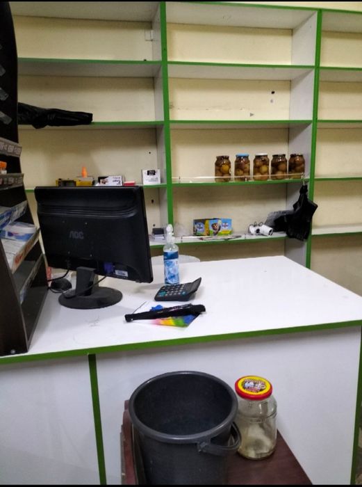 Мебель для магазина