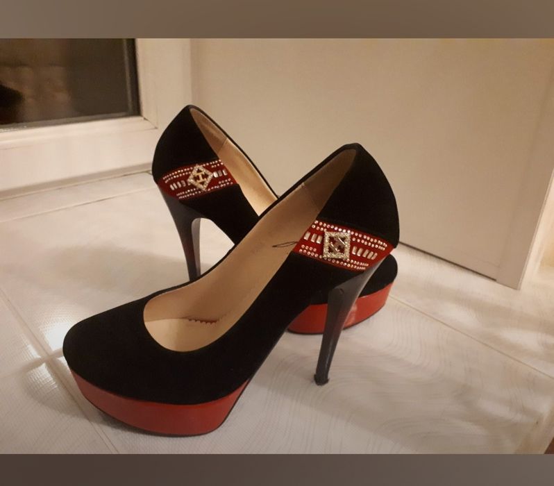 Туфли,удобные,красивые!