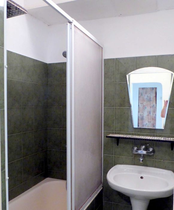 Необзаведен двустаен под наем – кв. Чайка, Варна (350 €)
