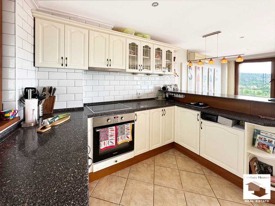 105592 ЕКСКЛУЗИВНО! Уникална четириетажна къща във Велико Търново