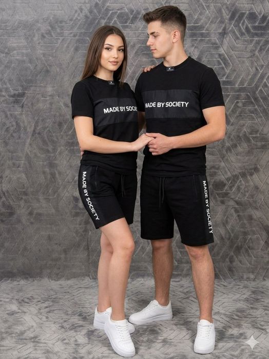 Compleu unisex mai multe modele în privat și mărimile