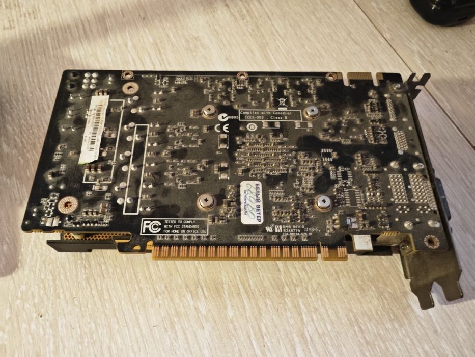 Видеокар Zotak GTX 550 TI