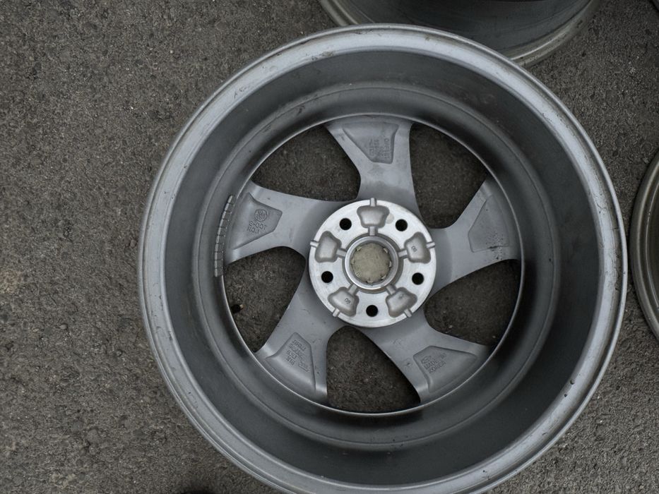 Продается диски.