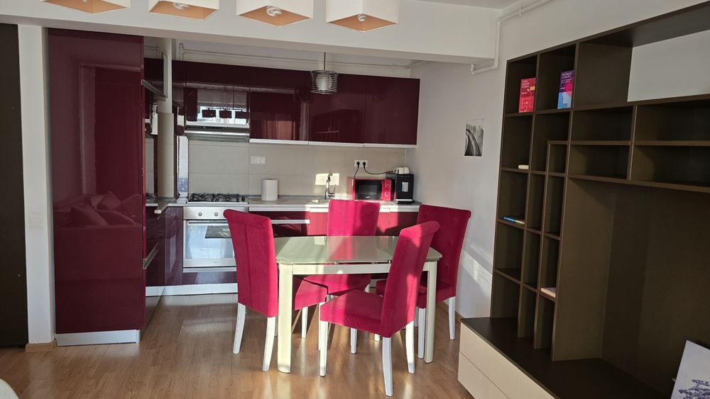 Închiriez apartament 2 camere