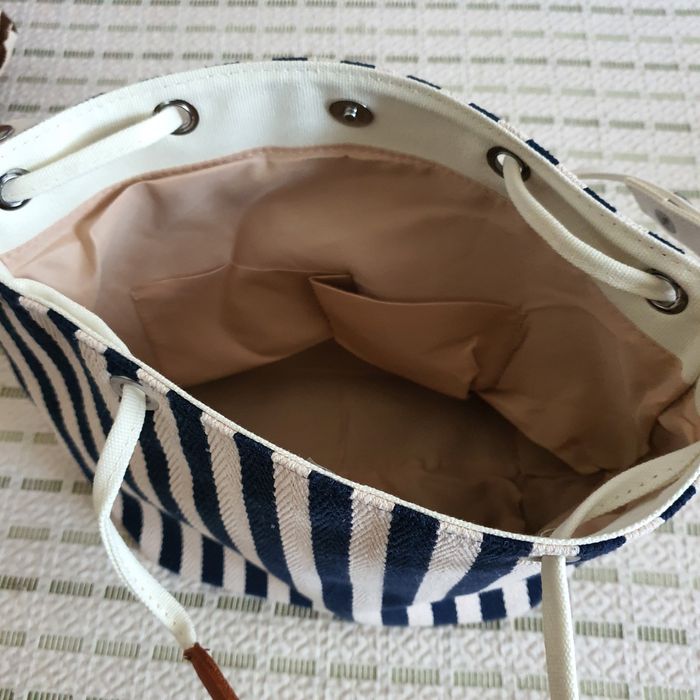 Дамска чанта нова