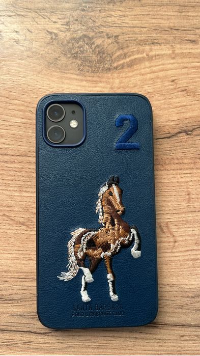 Айфон 11 в отличном состоянии