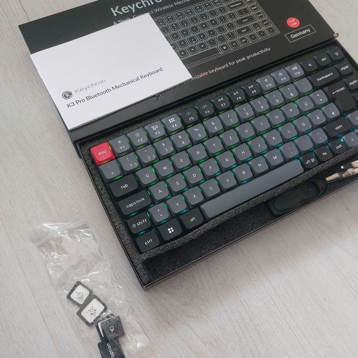 Ултратънка механична клавиатура Keychron K3 Pro QMK/VIA (Bluetooth / Жична) – Пълен Комплект