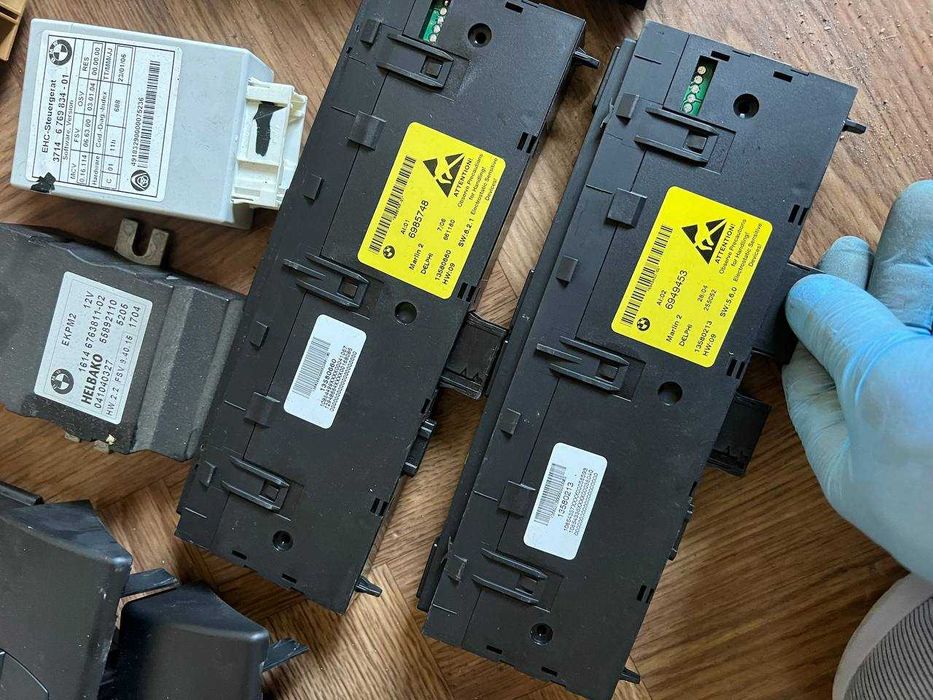 Vând multe module, calculator și unități de control diferite pentru BMW E60 E61