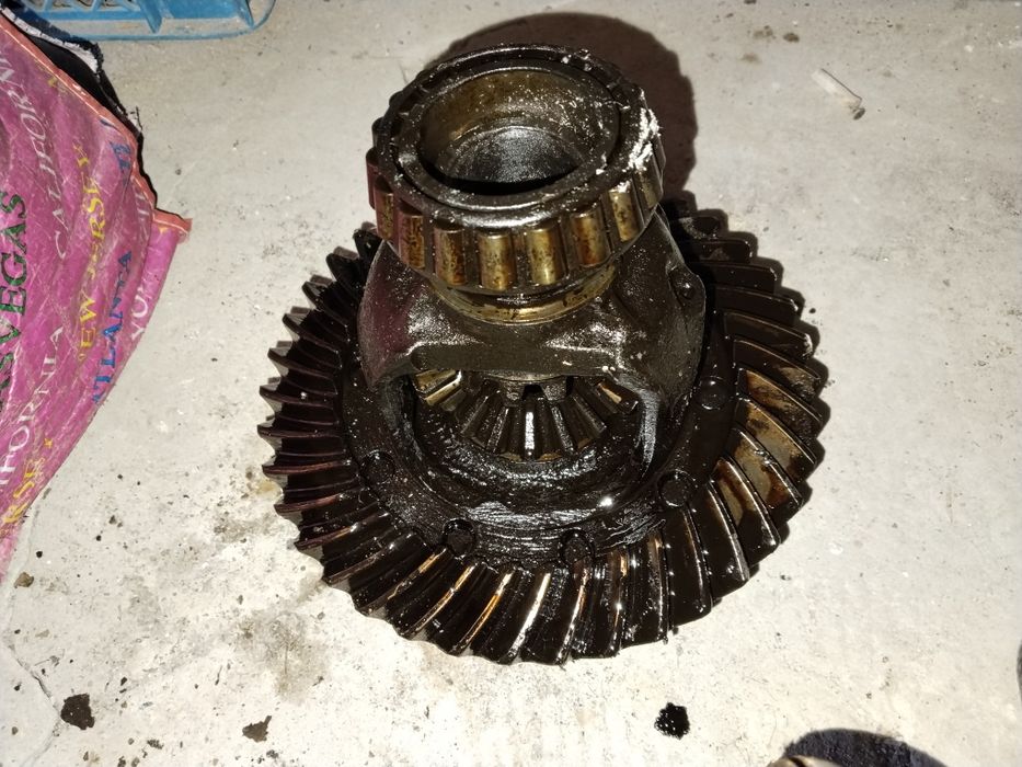 Редуктор мостовый