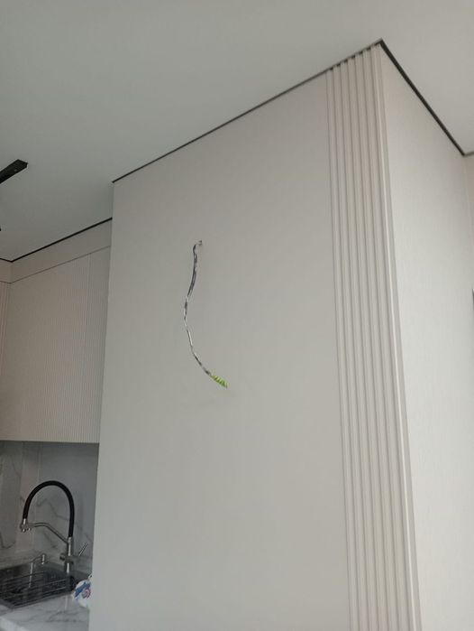 Клеем обои идеально, стаж 20 лет