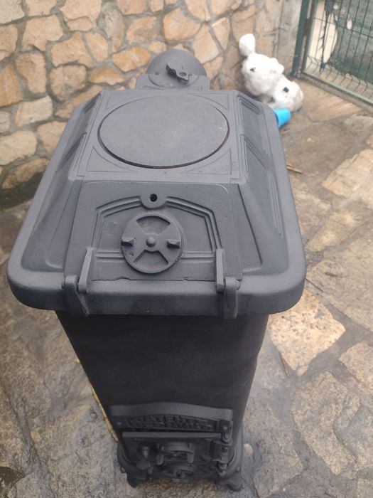 Печка на дърва старинна