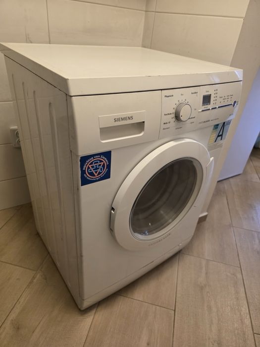 Пералня Siemens extraKLASSE E12-39 – Немско качество, 1200 об/мин