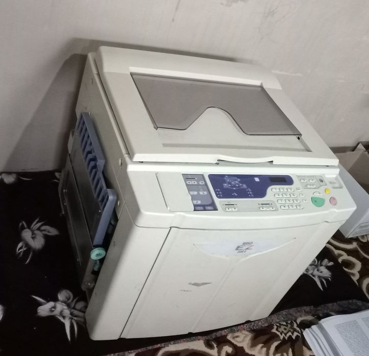 Ризограф RISO EZ 200E