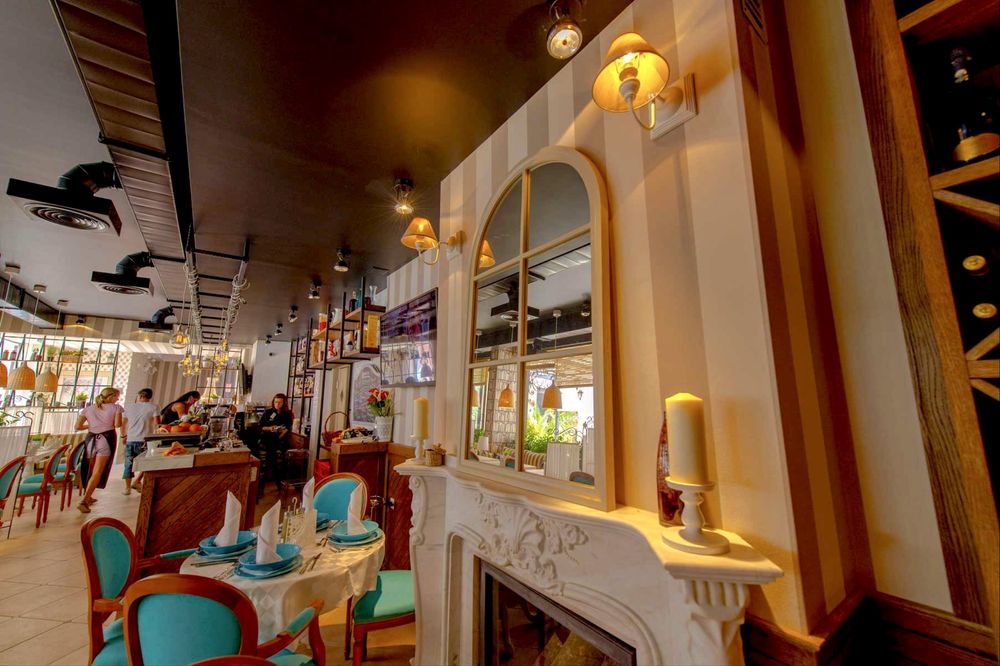 Продава се Заведение в Свети Влас - 142 кв.м за 1691 €/кв.м - Снимка #3