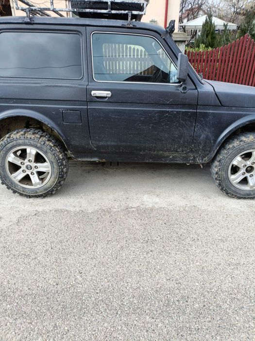 Vand Lada Niva  4X4 GPL